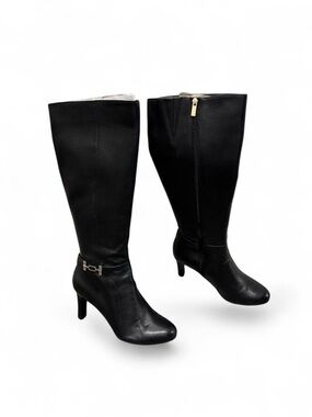 Classic Black Knee-High Leather Boots - Sleek Women’s Dress Boots